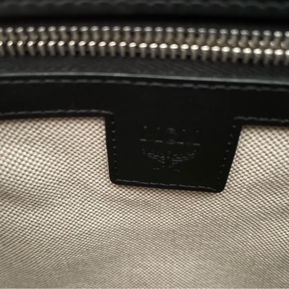 MCM black leather tote - Picture 8 of 9